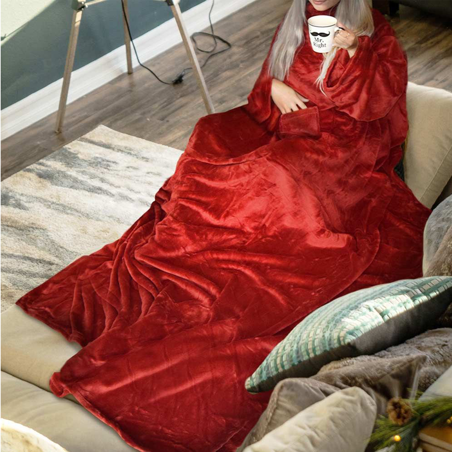 MikaMax Snugs Deluxe Blanket - Red